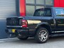 Dodge Ram 1500 5.7 V8 CREW CAB GAS LIMITED DONKERE HEMEL SCHUIFDAK LUCHTVERING RAMBOX TREKHAAK 3500KG STOELVERWARMING