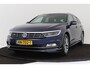 Volkswagen Passat Variant 1.4 TSI Highline R-Line | Trekhaak | Volledig Ond | Digital Cockpit | Org NL | CarPlay | Stoelverwarming