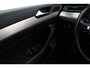 Volkswagen Passat Variant 1.4 TSI Highline R-Line | Trekhaak | Volledig Ond | Digital Cockpit | Org NL | CarPlay | Stoelverwarming