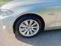 BMW 5-Serie Touring 523i High Executive 1e eigenaar Panorama 5 x stoelverw. Leer Lane Assist Adaptive Cruise