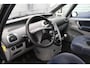 Citroën Xsara Picasso 1.8i-16V Différence 2 comfortabele MPV met airco