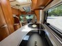Hobby T 500 2.2 D Hobby T 500 GFSC Half-integraal camper > 140pk dwarsbed | kameerwagen | Camper