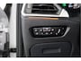 BMW 3-Serie Touring 320d Corporate High Executive | Trekhaak | Pano | HUD | Leer | Camera | Dodehoek | El. achterklep |