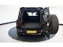 Land Rover Defender 3.0 D300 110 MHEV SE | Grijs kenteken | 6 cilinder |
