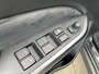 Suzuki Vitara 1.5 Hybrid Style Aut. | El. Glazen Panoramadak | Navigatie | Camera | Stoelverwarming | Carplay | PDC V+A | LMV 17 inch | Trekhaak