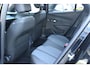 Peugeot 2008 1.2 Hybrid 145PK AUTOMAAT ALLURE | NIEUWE AUTO! | KEYLESS ENTRY/START | PARKEERSENSOREN VOOR + ACHTER | 17" LICHTMETALEN VELGEN | ADAPTIVE CRUISE CONTROL | CLIMATE CONTROL | STOEL VERWARMING | DRAADLOZE APPLE CARPLAY/ANDROID AUTO | DAB+ RADIO |
