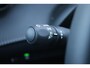Peugeot 2008 1.2 Hybrid 145PK AUTOMAAT ALLURE | NIEUWE AUTO! | KEYLESS ENTRY/START | PARKEERSENSOREN VOOR + ACHTER | 17" LICHTMETALEN VELGEN | ADAPTIVE CRUISE CONTROL | CLIMATE CONTROL | STOEL VERWARMING | DRAADLOZE APPLE CARPLAY/ANDROID AUTO | DAB+ RADIO |