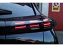 Peugeot 2008 1.2 Hybrid 145PK AUTOMAAT ALLURE | NIEUWE AUTO! | KEYLESS ENTRY/START | PARKEERSENSOREN VOOR + ACHTER | 17" LICHTMETALEN VELGEN | ADAPTIVE CRUISE CONTROL | CLIMATE CONTROL | STOEL VERWARMING | DRAADLOZE APPLE CARPLAY/ANDROID AUTO | DAB+ RADIO |