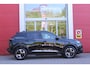Peugeot 2008 1.2 Hybrid 145PK AUTOMAAT ALLURE | NIEUWE AUTO! | KEYLESS ENTRY/START | PARKEERSENSOREN VOOR + ACHTER | 17" LICHTMETALEN VELGEN | ADAPTIVE CRUISE CONTROL | CLIMATE CONTROL | STOEL VERWARMING | DRAADLOZE APPLE CARPLAY/ANDROID AUTO | DAB+ RADIO |
