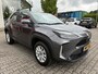 Toyota Yaris Cross HYBRID 115 STOEL/STUURVERW HEAD-UP EL-ACHTERKLEP KEYLESS LED NAVI LM-VELGEN