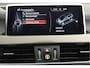BMW X1 sDrive18i Harman Kardon-Leder elec koffer- elec stoelen met geheugen- keyless start- inst- HUD Leder bekleding- stoelverw- cruisec- multystuur- botswaarsch