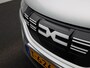 Dacia Spring Essential 27 kWh 45PK | Airco | Bluetooth | Cruise Control | Half Lederen Bekleding | Metallic lak