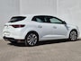 Renault Megane 1.3 TCe 159pk Automaat Business Edition One / Pack parking / Trekhaak Afneembaar / Stuur- en Stoelverwarming / Cruise control / Trekgewicht 1650 kg / Keyless Entry/Start /