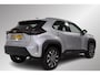 Toyota Yaris Cross 1.5 Hybrid 115 First Edition Parkeersensoren, Comfort Pack, Apple carplay, Android auto, Keyless entry, 17 inch LM velgen!