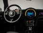 MINI Cooper S Mini 2.0 Sport (PANORAMADAK,NAVI,HARMAN/KARDON,PDC,LED,STOELVERWARMING,DAB,SPORTSTOELEN,LM VELGEN,NETTE STAAT)