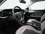 Opel Mokka-e Elegance 50-kWh 7.4kw bl. | ACHTERUITRIJCAMERA | APPLE CARPLAY - ANDROID AUTO | LANE ASSIST | NAVIGATIE | CLIMATE CONTROL | ADAPTIVE CRUISE CONTROL | PARKEERSENSOREN VOOR + ACHTER | LED VERLICHTING | LICHTMETALEN VELGEN |