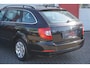 Skoda Superb Combi 1.8 TSI Comfort Business Line | Automaat | Leder | Cruise Control | Airco | Navigatie | Origineel NL |