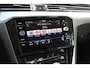 Volkswagen Passat Variant 1.5 TSI 150pk DSG Business | Navigatie | Trekhaak | Achteruitrijcamera | App Connect