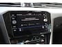 Volkswagen Passat Variant 1.5 TSI 150pk DSG Business | Navigatie | Trekhaak | Achteruitrijcamera | App Connect