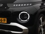 Hyundai Inster Evolve Sky 49 kWh / Navigatie + Apple Carplay/Android Auto / Stoel- & Stuurverwarming / 360* Camera / Cruise Control Adaptief / Elektrisch Schuif-/Kanteldak /