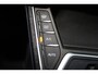 Lynk & Co 01 1.5 | Incl. 12 maanden garantie | 360° camera | Apple CarPlay | memory stoel + verwarming | Schuif/kantel dak | Adaptive cruise | Virtueel dashboard | Lane assist | Infinity audio | Zwarte hemel |