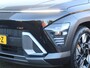 Hyundai Kona 1.6 GDI HEV Premium / Stoelverwarming & Verkoeling / Navigatie + Apple Carplay/Android Auto / Cruise Control Adaptief / Bose / Lederen Bekleding /