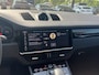 Porsche Cayenne Coupé 3.0 / Trekhaak / Panoramadak / Camera / Luchtvering / 22'' / Bose / Stoelventilatie / Sportchrono / Stoelverwarming / DAB / ACC