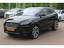 Jaguar E-Pace 2.0 P250 AWD First Edition / Panoramadak / Camera / Head-up / 20'' / Leder / Keyless / Meridian / Stuurverwarming / Dodehoek / DAB / Stoelverwarming / ACC