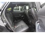Jaguar E-Pace 2.0 P250 AWD First Edition / Panoramadak / Camera / Head-up / 20'' / Leder / Keyless / Meridian / Stuurverwarming / Dodehoek / DAB / Stoelverwarming / ACC