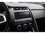 Jaguar E-Pace 2.0 P250 AWD First Edition / Panoramadak / Camera / Head-up / 20'' / Leder / Keyless / Meridian / Stuurverwarming / Dodehoek / DAB / Stoelverwarming / ACC