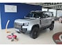 Land Rover Defender D240 110 S 7 Seater incl. Btw / BPM geel kenteken „De Uiver” Special Lier