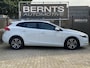 Volvo V40 2.0 T2|Navigatie|Parkeersensoren|Digitaal Instrumentenpaneel