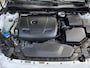 Volvo V40 2.0 T2|Navigatie|Parkeersensoren|Digitaal Instrumentenpaneel