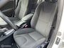 Volvo V40 2.0 T2|Navigatie|Parkeersensoren|Digitaal Instrumentenpaneel