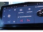Jeep Avenger Longitude Business Pack 54 kWh | Stoelverwarming | Cruise Control | Navigatie | Sensoren achter | Carplay | Climate