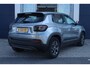 Jeep Avenger Longitude Business Pack 54 kWh | Stoelverwarming | Cruise Control | Navigatie | Sensoren achter | Carplay | Climate