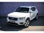 Volvo XC40 1.5 T2 Business Pro | Automaat | Adapt.Cruise | BLIS | Keyless | Getint glas | Camera | On Call