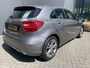 Mercedes-Benz A-klasse 180 d Ambition Start/stop systeem - Cruise control - Parkeersensoren voor en achter - Multifunctioneel stuurwiel - Airco - Navigatie - CD Bluetooth - warmte werend glas - stoelverwarming -  Sportstoelen