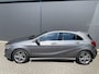 Mercedes-Benz A-klasse 180 d Ambition Start/stop systeem - Cruise control - Parkeersensoren voor en achter - Multifunctioneel stuurwiel - Airco - Navigatie - CD Bluetooth - warmte werend glas - stoelverwarming -  Sportstoelen
