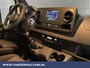 Mercedes-Benz Sprinter 317 CDI 170pk L3H2 Euro6 Airco | Navigatie | Camera | Apple Carplay | Android Auto Chauffeursstoel, Bijrijdersbank