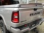 Dodge Ram 1500 3.0L 6-Cilinder Laramie Night Premium | ALL-IN: KLEP, SPATLAPPEN EN HOOD DEFLECTOR | 14,4 scherm + 10.2 inch passagiersscherm | Incl. LPG en trekhaak | Luchtvering