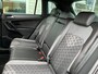 Volkswagen Tiguan 1.4 TSI eHybrid 2x R-Line / AUTOMAAT/ 245PK/ PANO/ KEYLESS/ ADAPT. CRUISE/ CLIMA 3 ZONE/ DIGITAL DASH/ NAVI/ DAB/ APP-CONNECT/ BLUETOOTH/ STOEL-STUUR VERWARM./ HEAD-UP DISPLAY/ RIJ-MODI/ PARK. SENSOREN