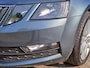 Skoda Octavia 115 pk TSI Clever EDITION DSG Automaat Navi-Pdc achter-Lm velgen