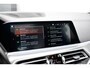 BMW X5 xDrive40i M Sport | Panoramadak | 22'' Velgen | Luchtvering | 4-Wiel Besturing | Harman/Kardon | Camera | Kristallen Pook | Incl. BTW | Orig. NL |