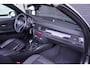 BMW 3-Serie Cabrio 320i Clima Leder Stoelverwarming Cruisecontrol Afneembare trekhaak