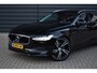 Volvo V90 2.0 D4 Momentum | 21'' R-Design Velgen | Trekhaak wegklapbaar | ACC | Lederen Bekleding |