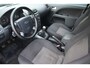 Ford Mondeo Wagon 1.8-16V Ambiente APK 5-26