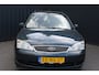 Ford Mondeo Wagon 1.8-16V Ambiente APK 5-26