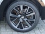Peugeot 208 100pk GT | Camera | Dodehoekdetectie | Navigatie | Parkeersensoren VOOR+Achter | LED lampen | 17"LMV