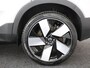 Volvo C40 Twin Motor Ultimate | Elektrische stoelen | Adaptieve cruise control | BLIS | 360˚ camera | Digitale binnenspiegel | Trekhaak